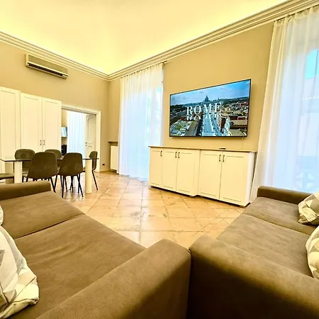 Eroma - Santa Maria Maggiore Basilica Apartment-3